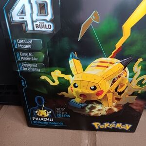 Pokémon Pikachu 3D Puzzle Model Kit - Yellow